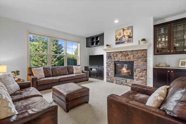 N47W7810 Parkland ROAD, Cedarburg, WI 53012