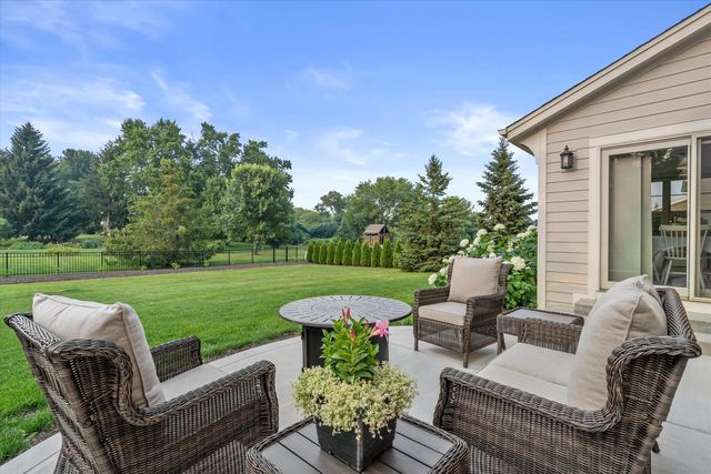 N47W7810 Parkland ROAD, Cedarburg, WI 53012