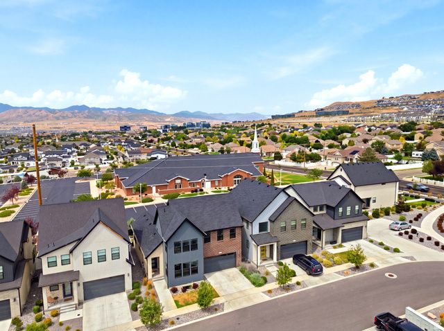 3149 N PARK COTTAGE WAY, Lehi, UT 84043
