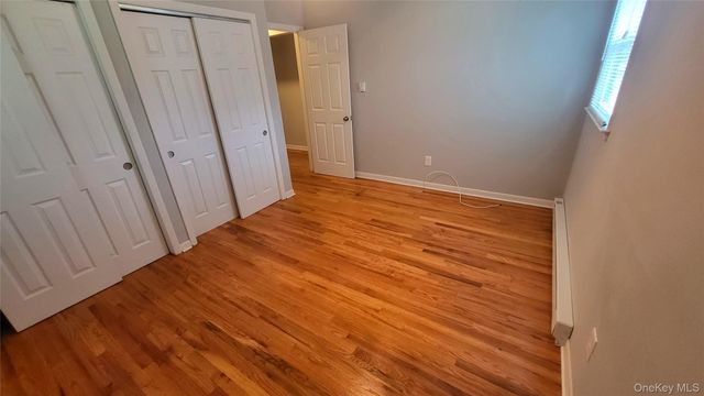 12 High Ridge Road, Poughkeepsie, NY 12603