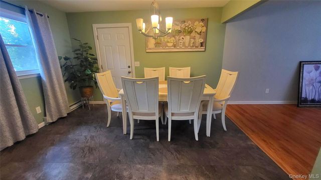 12 High Ridge Road, Poughkeepsie, NY 12603