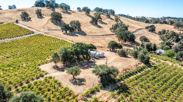 19940 Shenandoah School Rd, Plymouth, CA 95669