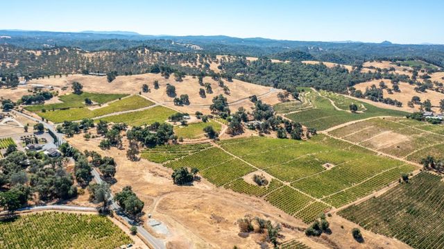 19940 Shenandoah School Rd, Plymouth, CA 95669