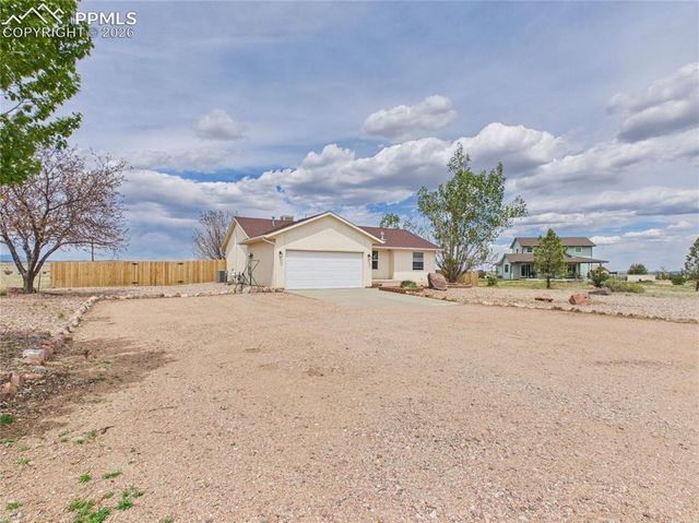 221 W Bywood Drive, Pueblo West, CO 81007