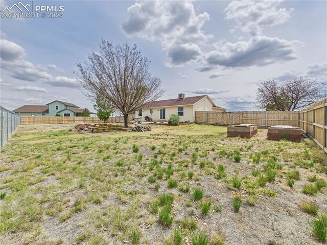 221 W Bywood Drive, Pueblo West, CO 81007
