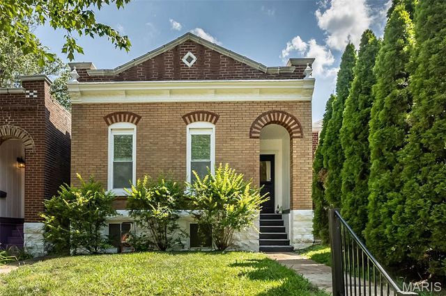 6418 W Park Avenue, St Louis, MO 63139