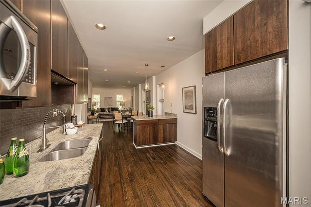 6418 W Park Avenue, St Louis, MO 63139