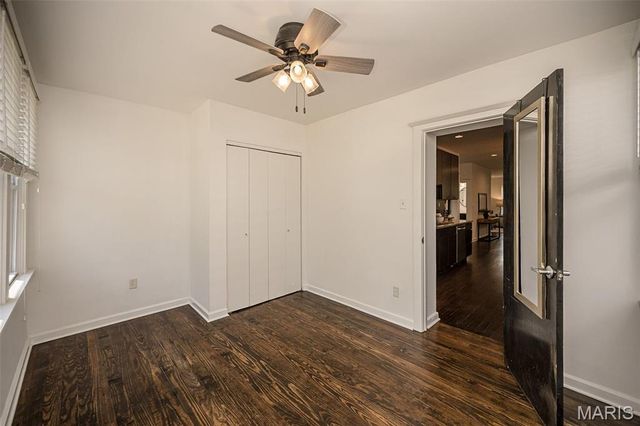 6418 W Park Avenue, St Louis, MO 63139