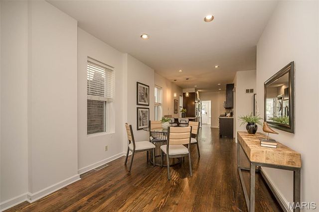 6418 W Park Avenue, St Louis, MO 63139