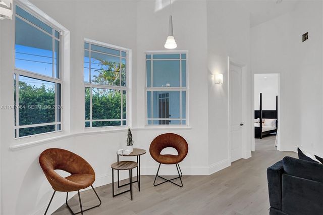 1207 SW 21st St, Fort Lauderdale, FL 33315