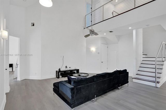 1207 SW 21st St, Fort Lauderdale, FL 33315