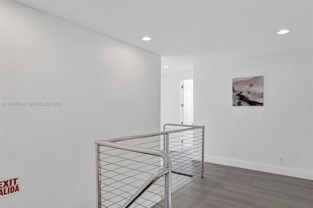 1207 SW 21st St, Fort Lauderdale, FL 33315