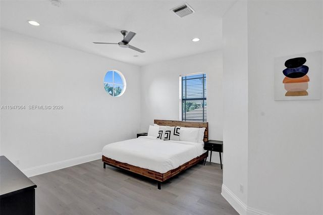 1207 SW 21st St, Fort Lauderdale, FL 33315