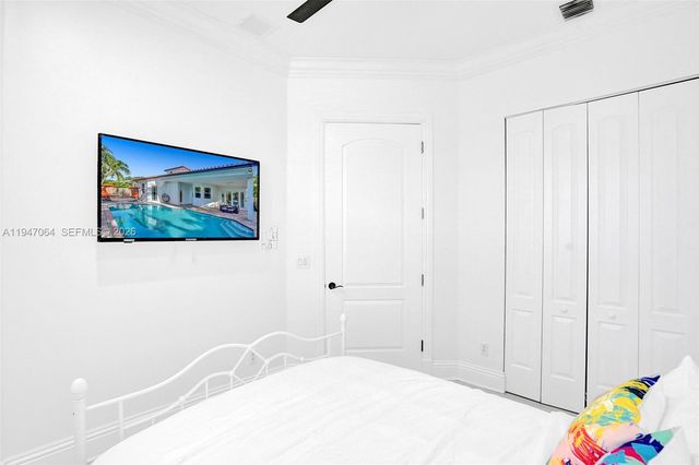 1207 SW 21st St, Fort Lauderdale, FL 33315