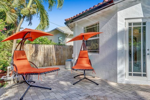 1207 SW 21st St, Fort Lauderdale, FL 33315