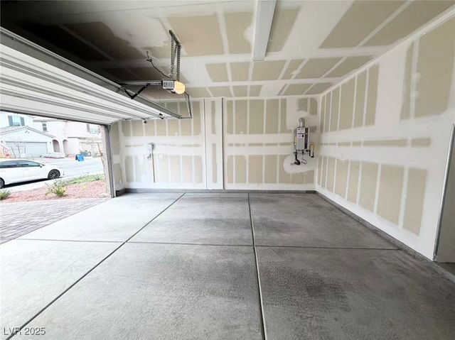 9078 Vesey Avenue, Las Vegas, NV 89148