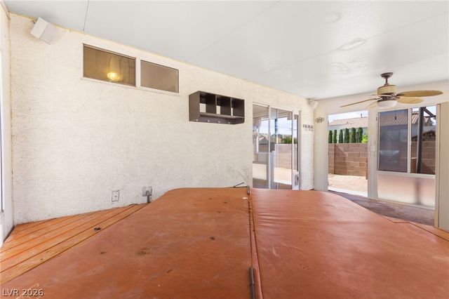 3704 Penedos Drive, Las Vegas, NV 89147