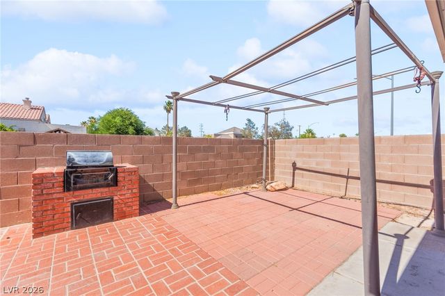 3704 Penedos Drive, Las Vegas, NV 89147