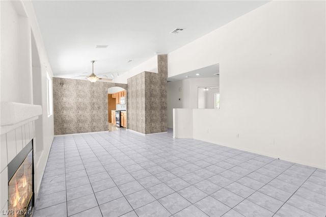 3704 Penedos Drive, Las Vegas, NV 89147
