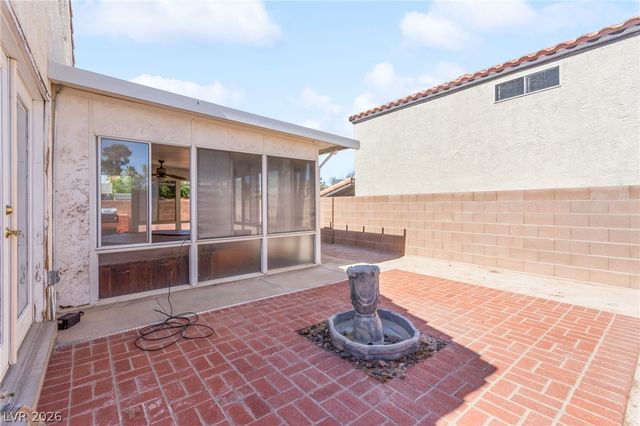 3704 Penedos Drive, Las Vegas, NV 89147