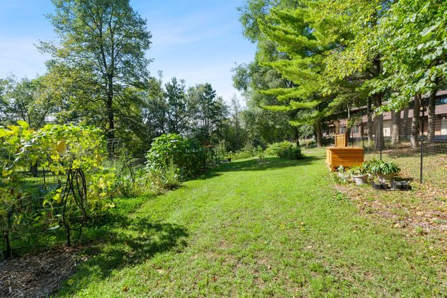 1881 65th Street NE, Rochester, MN 55906