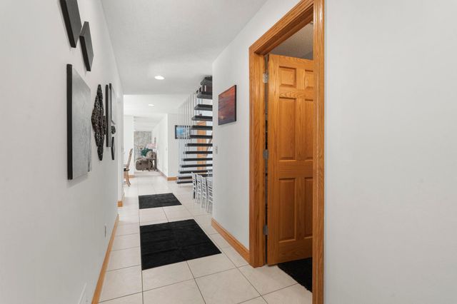 1881 65th Street NE, Rochester, MN 55906