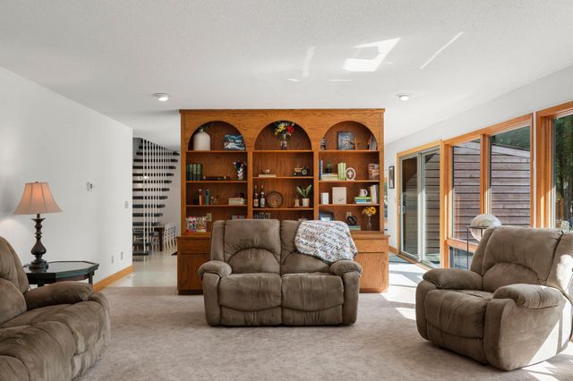 1881 65th Street NE, Rochester, MN 55906
