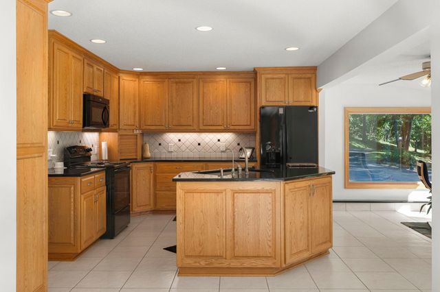 1881 65th Street NE, Rochester, MN 55906
