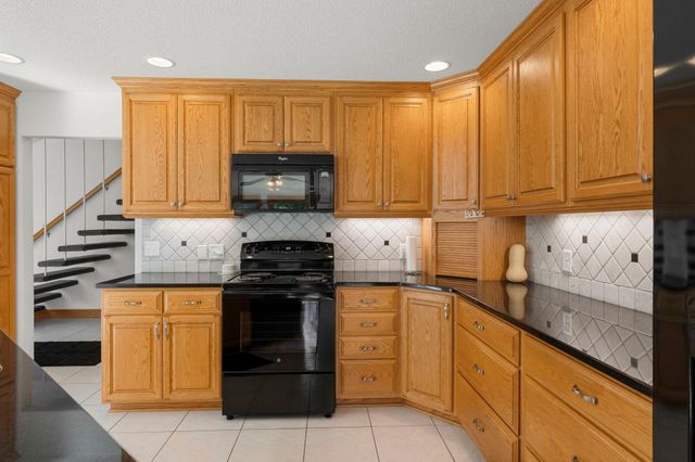 1881 65th Street NE, Rochester, MN 55906