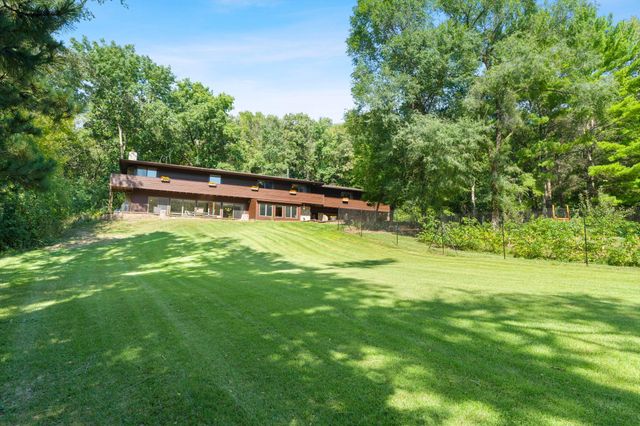 1881 65th Street NE, Rochester, MN 55906