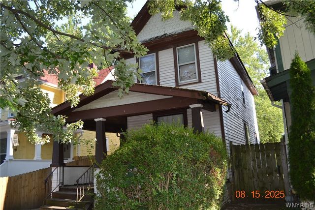 1645 Linwood Avenue, Niagara Falls, NY 14305