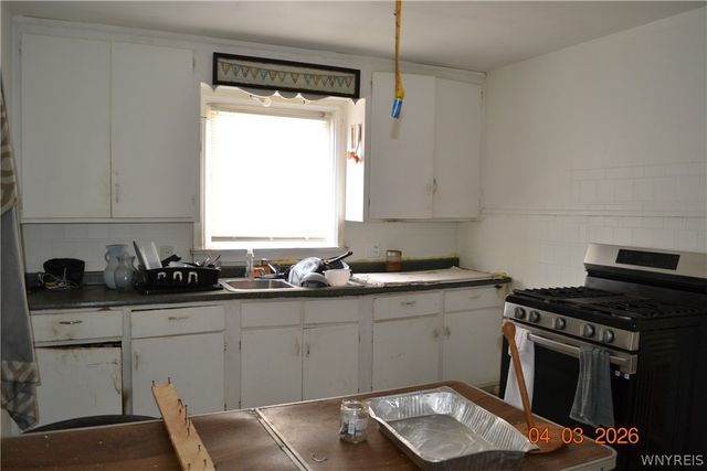1645 Linwood Avenue, Niagara Falls, NY 14305