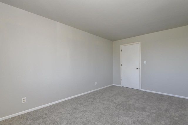 1891 Parknoll LANE, Port Washington, WI 53074