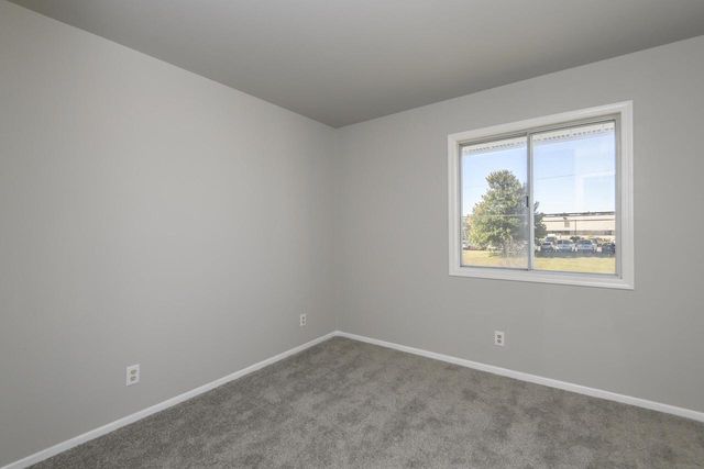 1891 Parknoll LANE, Port Washington, WI 53074