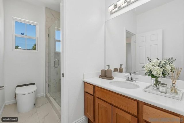 11586 Swan Lake Dr, San Diego, CA 92131