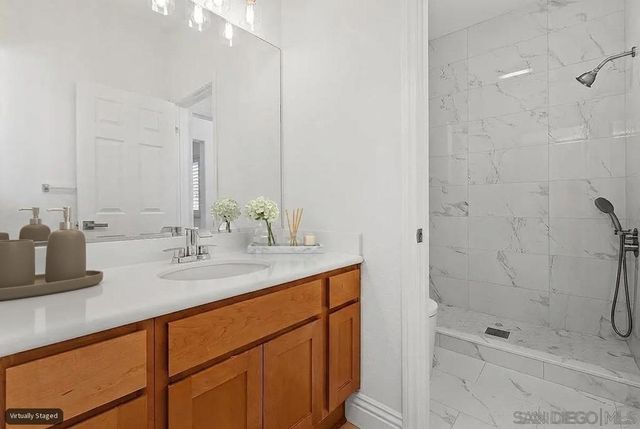 11586 Swan Lake Dr, San Diego, CA 92131
