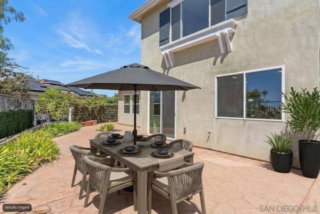 11586 Swan Lake Dr, San Diego, CA 92131