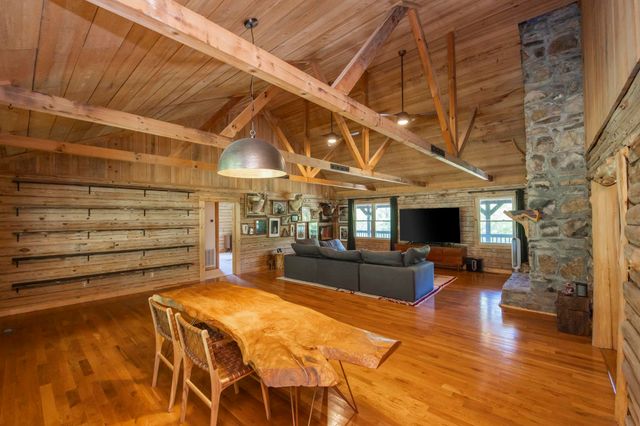 1370 Dog Branch Rd, Dixon Springs, TN 37057