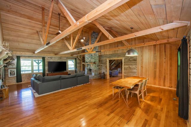 1370 Dog Branch Rd, Dixon Springs, TN 37057