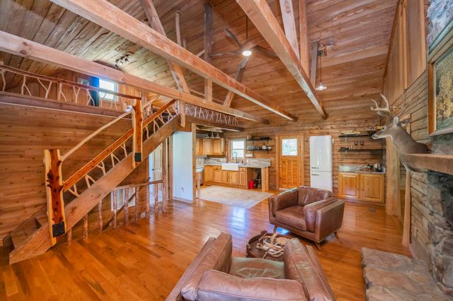 1370 Dog Branch Rd, Dixon Springs, TN 37057