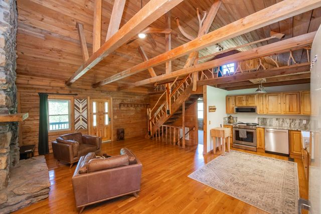 1370 Dog Branch Rd, Dixon Springs, TN 37057