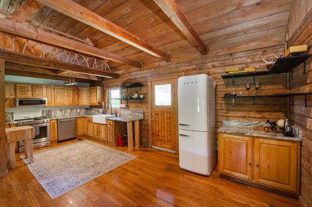 1370 Dog Branch Rd, Dixon Springs, TN 37057
