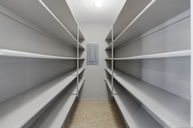 202 Wedgewood, Seguin, TX 78155