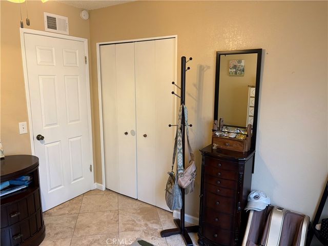 1622 S Pacific, Santa Ana, CA 92704