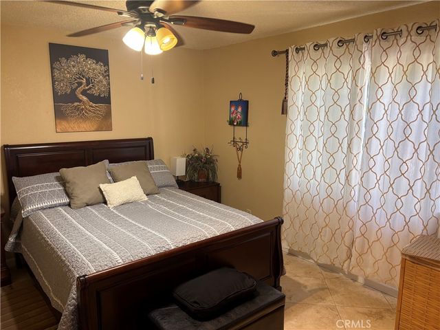 1622 S Pacific, Santa Ana, CA 92704