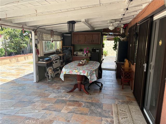 1622 S Pacific, Santa Ana, CA 92704