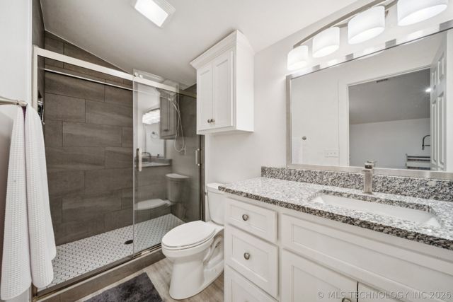 18342 S 132nd East Avenue E, Bixby, OK 74008