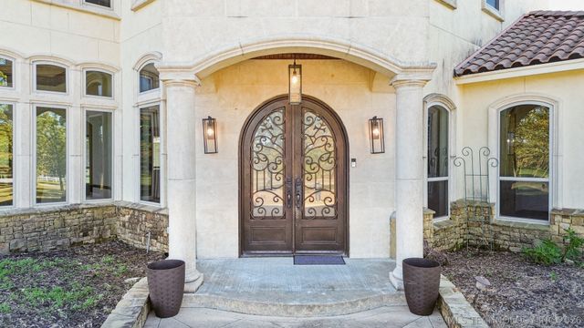 18342 S 132nd East Avenue E, Bixby, OK 74008