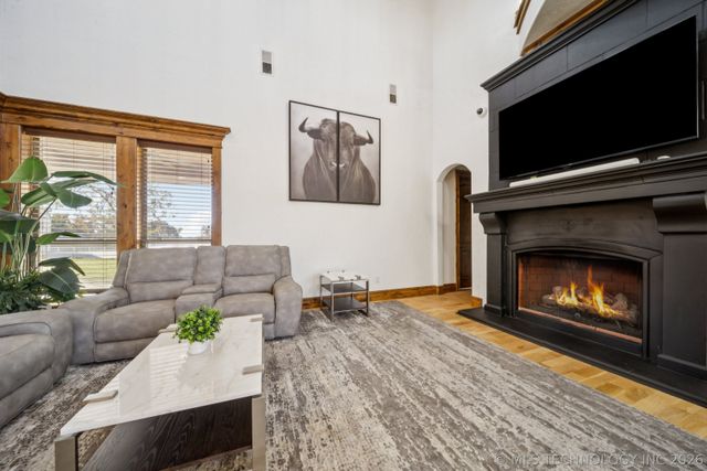 18342 S 132nd East Avenue E, Bixby, OK 74008