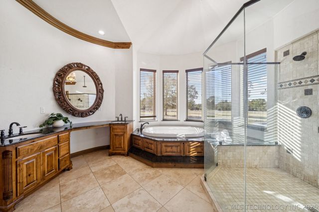 18342 S 132nd East Avenue E, Bixby, OK 74008